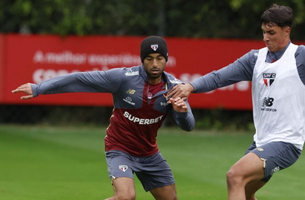 Lucas e Ferreira treinam e devem reforçar o São Paulo contra o Flamengo