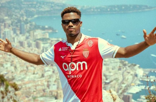 Ansu Fati renova com o Barcelona e é emprestado ao Monaco