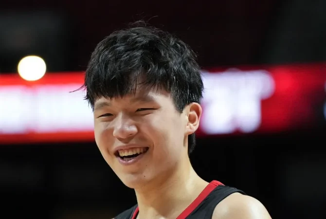 Surpresa do Draft, Hansen Yang impressiona na NBA