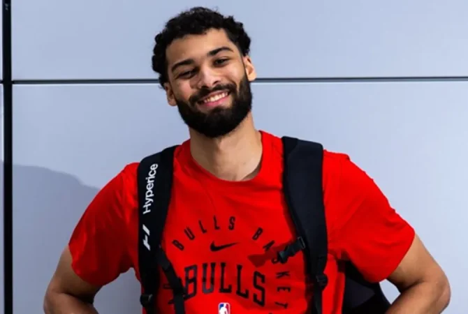 NBA: Titular, Mãozinha Pereira é destaque no Bulls
