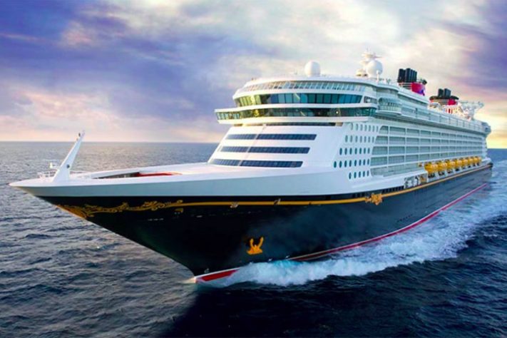 Navio cruzeiro Disney Fantasy