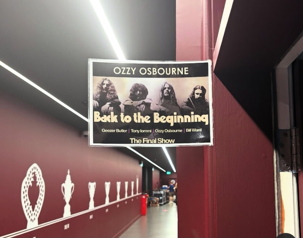 Um filme do espetáculo , "Back to the Beginning: Ozzy's Final Bow", vai ser lançado em 2026 com 100 minutos de duração, incluindo bastidores e entrevistas. -Reprodução Instagram Ozzy