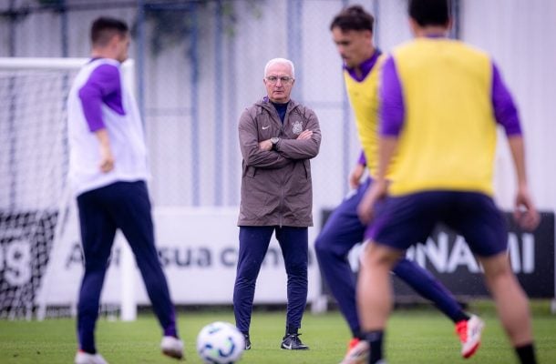 Corinthians vive jejum de vitórias e encara maratona decisiva em julho