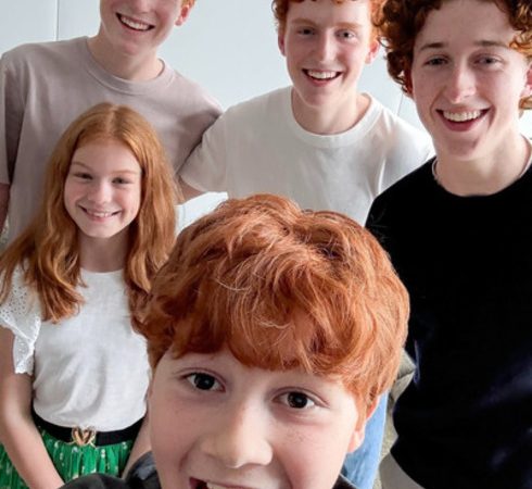 Irmãos Weasley estão definidos para a série de Harry Potter