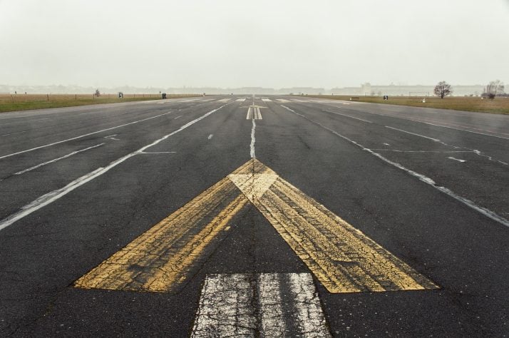 Pista de aeroporto - foto NEUTRA