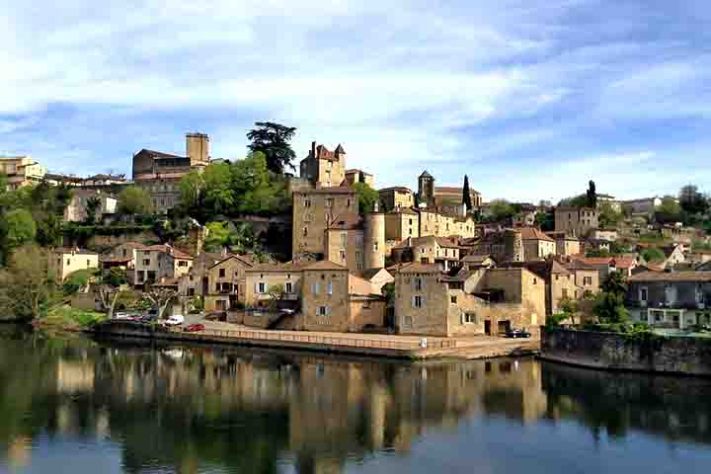 Puy-l’Évêque, França - As 10 cidades que foram eleitas os melhores tesouros escondidos da Europa - Imagem de saeuk oh por Pixabay