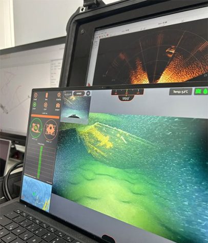 A equipe classificou o projeto como um marco para a arqueologia subaquática em lagos ( sonar de varredura lateral ) - Pesquisadores encontram 31 embarcações naufragadas no mesmo lago na Europa - Reprodução do Instagram @divingintoarchaeology