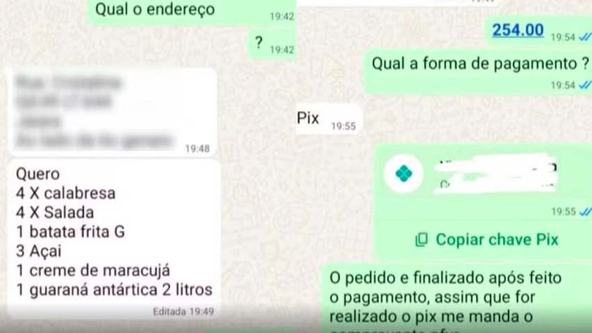 Vitor de Souza Silva recebeu um pedido de oito sanduíches, uma batata frita, três açaís, um creme de maracujá e um refrigerante, totalizando R$ 254. 