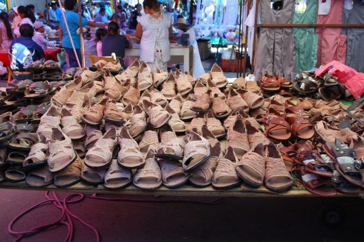 Calçados dos povos Huaraches, do México - Wikimedia Commons/AlejandroLinaresGarcia