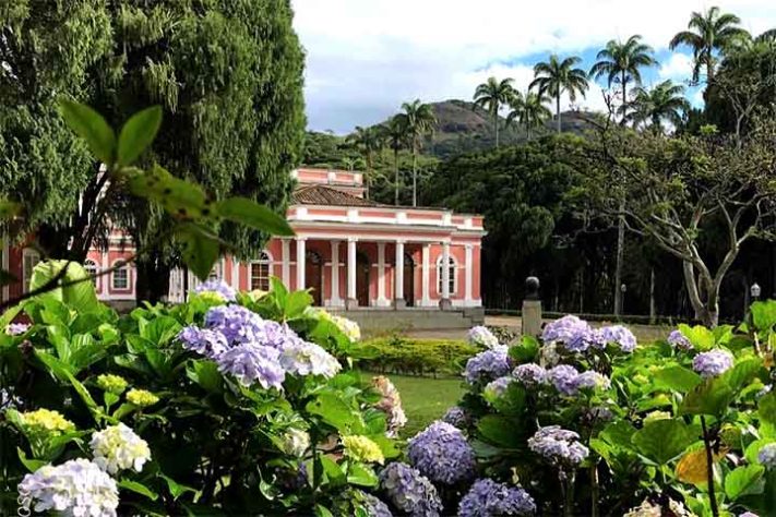 Museu Imperial, Petrópolis ,RJ - Cadernetas restauradas de Dom Pedro II - Reprodução do Instagram @museu.imperial