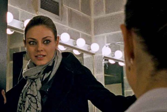 Mila Kunis revela sacrifícios extremos para papel em ‘Cisne Negro’: ‘Muita dança e pouca comida’
