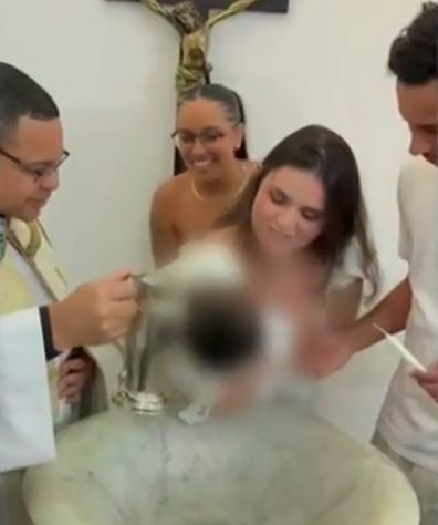 Padre não diz nome de criança e atitude gera polêmica - Reprodução/Redes Sociais