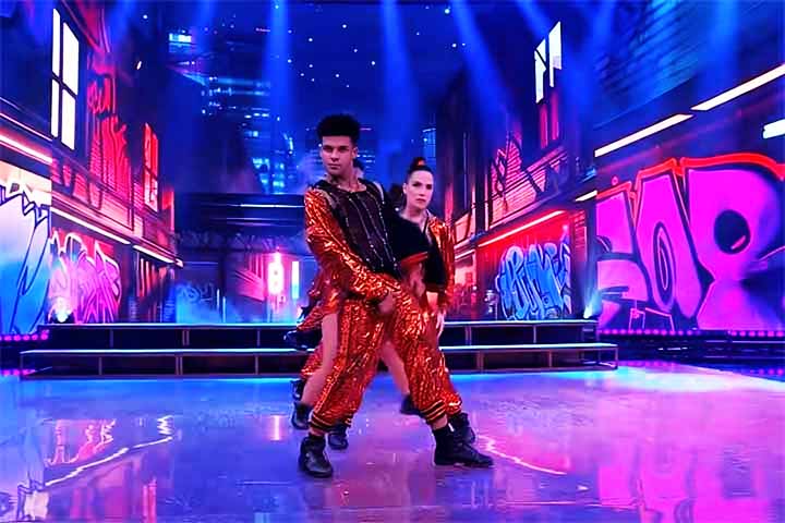 Leto enfrentou uma rotina intensa para conciliar sua participação no quadro Dança dos Famosos, do “Domingão com Huck”, com as gravações da novela “Vale Tudo”. 
