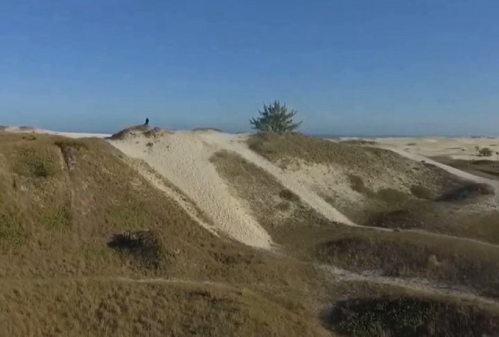 Além de local de moradia e atividade, os sambaquis eram utilizados como espaços ritualísticos e de sepultamento. 
