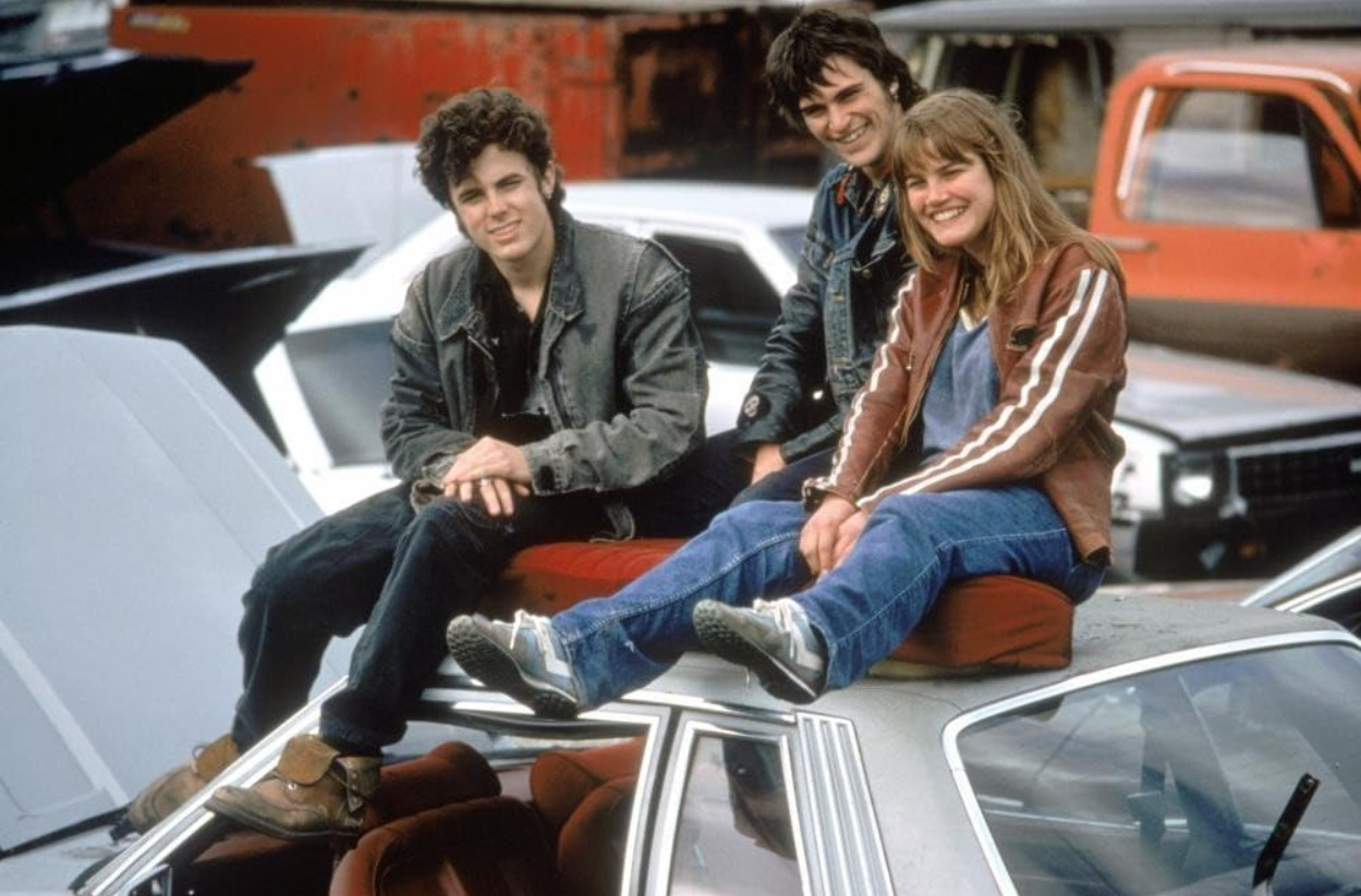 Casey Affleck iniciou a carreira com pequenos papéis na televisão e estreou no cinema em 1995 no filme 