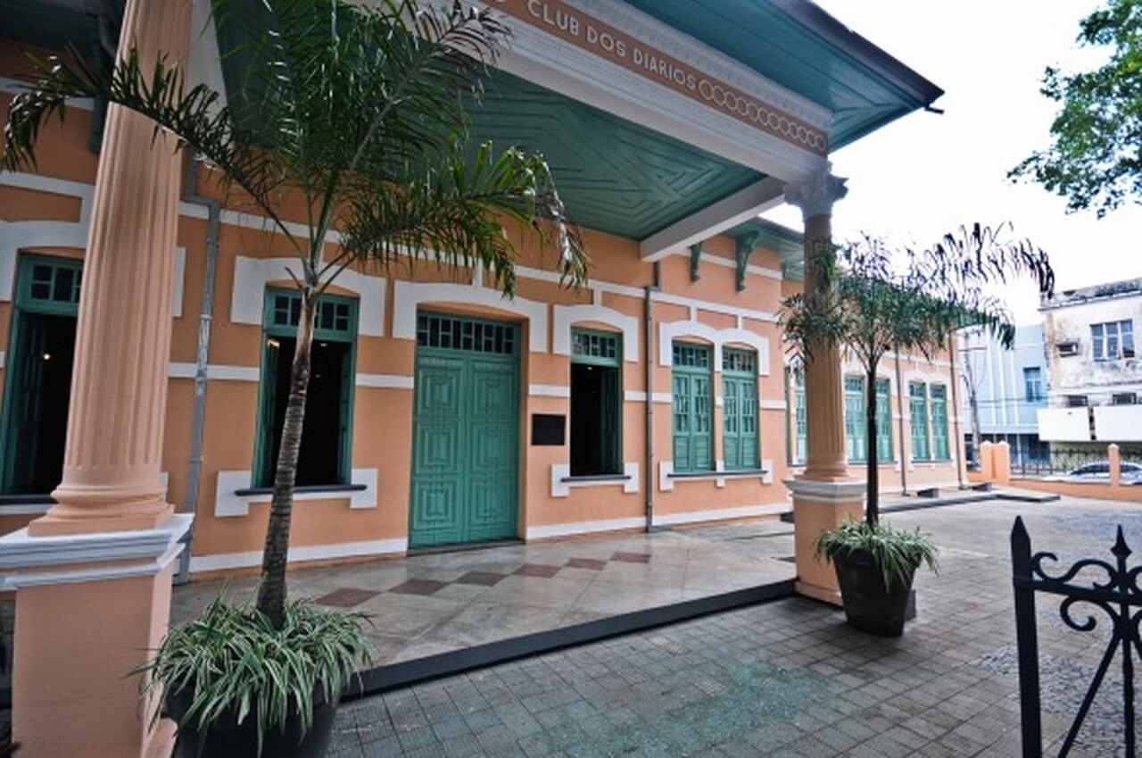 Essas ricas tradições são preservadas e festejadas com reverência ímpar, especialmente em festas populares que encantam moradores e turistas. Eventos como o "Cultura na Praça" trazem música, circo e arte para espaços públicos da cidade.