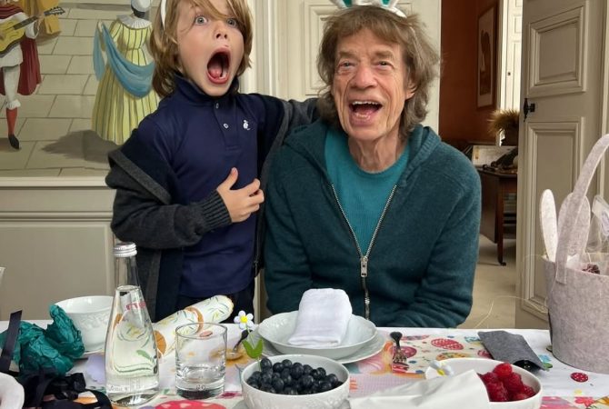 Mick Jagger recebeu homenagens das mães de seus filhos em aniversário de 82 anos