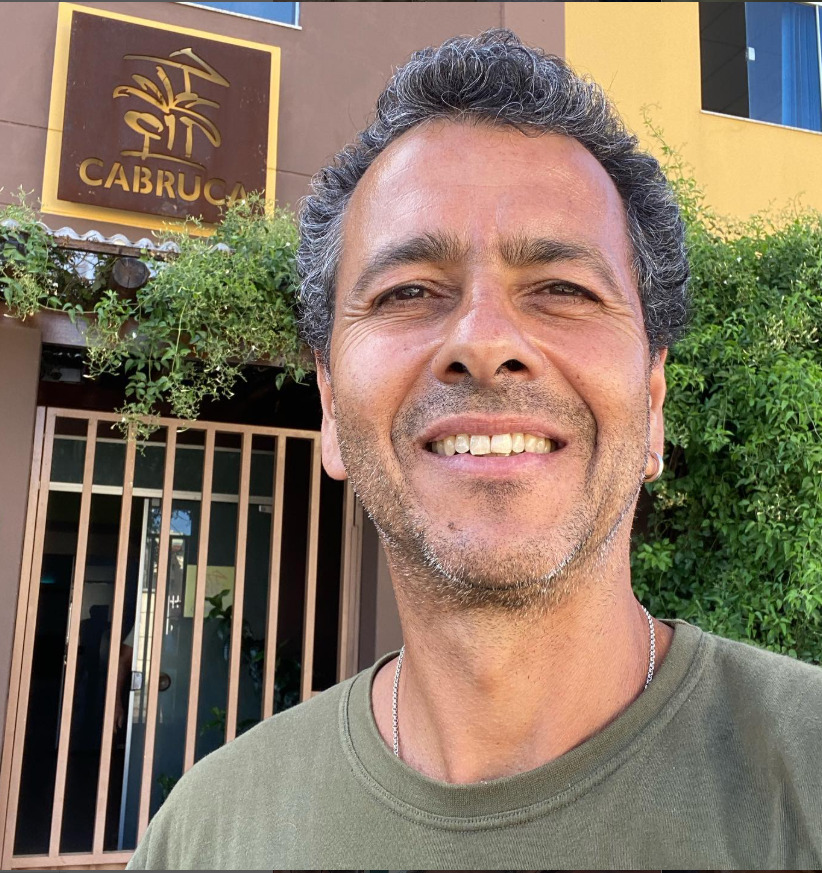 Marcos Palmeira comemora 62 anos e ganha homenagem da filha