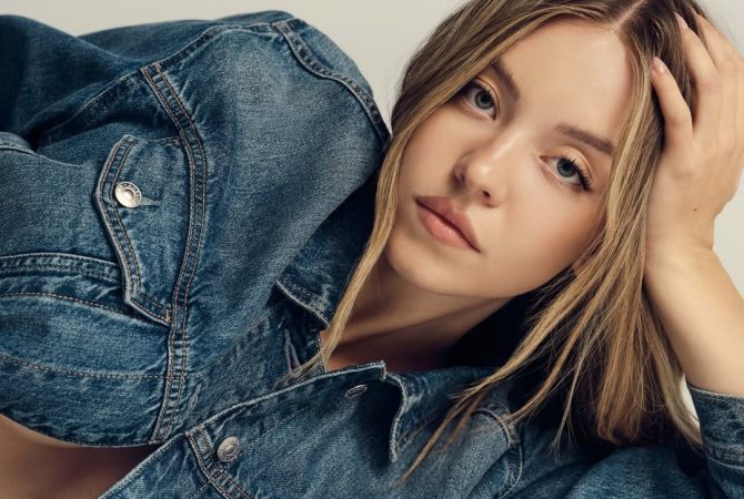 Sydney Sweeney volta a ser detonada: ‘frágil e minúscula’