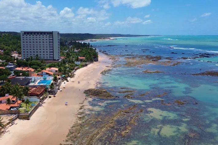 Praia de Riacho Doce, Maceió - Reprodução/YouTube