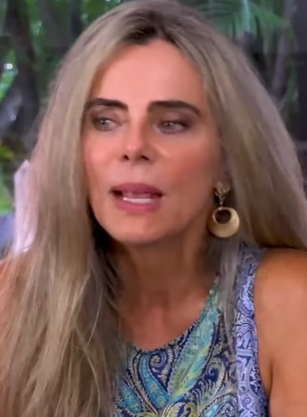 Ela disse que manter relação com quem ama e confia traz novas descobertas. 