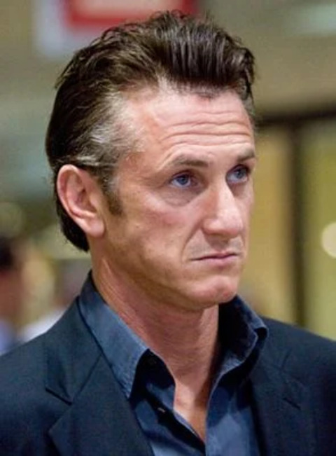 Em novembro de 2024, aliás, Sean Penn exaltou o filme brasileiro “Ainda Estou Aqui”. Posteriormente, o longa dirigido por Walter Salles, que teve Fernanda Torres e Selton Mello no elenco, venceu o prêmio de Melhor Filme Internacional.