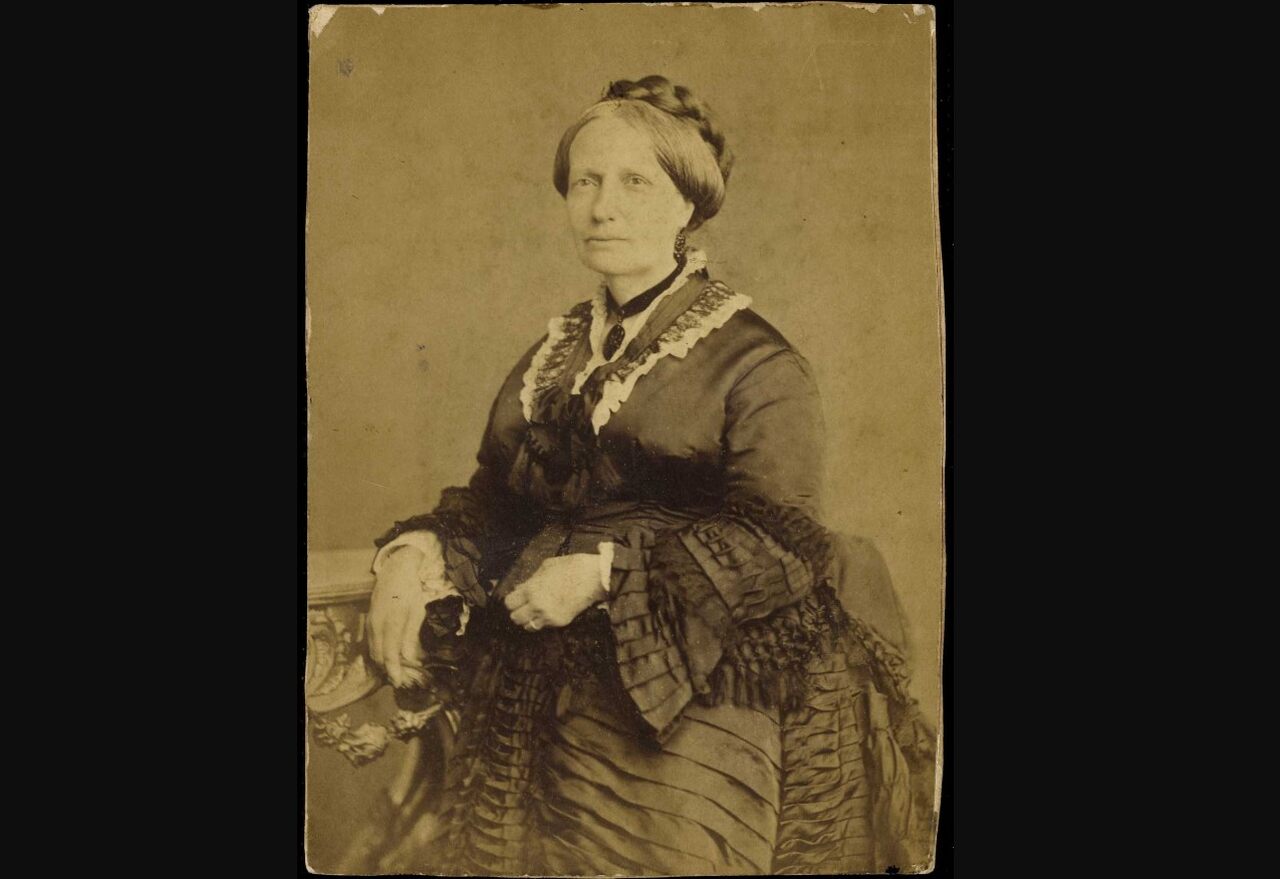 O nome Teresina, aliás, remete aos tempos do Império, que já havia se instaurado no Brasil. Assim, a cidade foi batizada em homenagem à Imperatriz Teresa Cristina de Bourbon, esposa de Dom Pedro II.