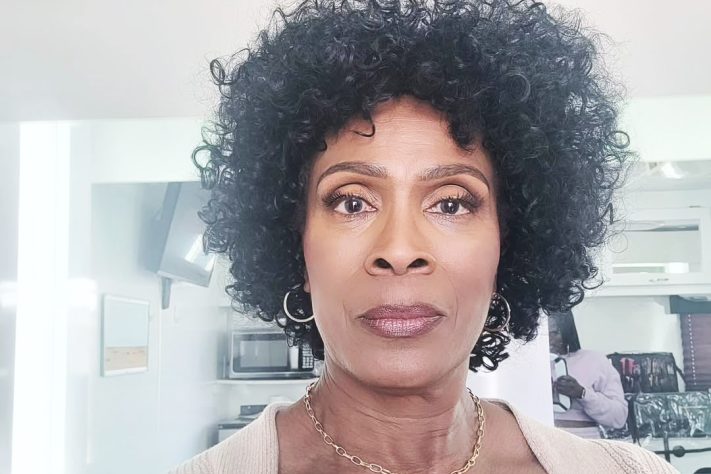 Janet Hubert