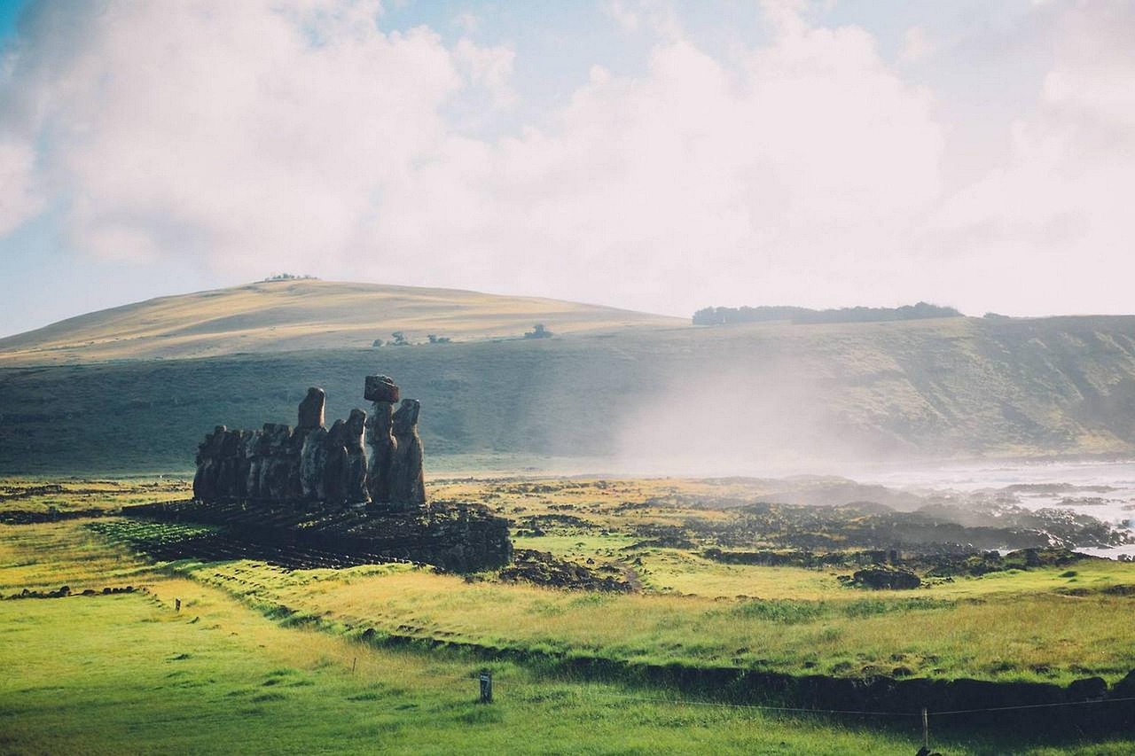 O achado se deu após uma seca expor áreas antes cobertas por vegetação densa. Essa, aliás, é a primeira vez que um moai é achado dentro de um lago, no caso o Rano Raraku.

