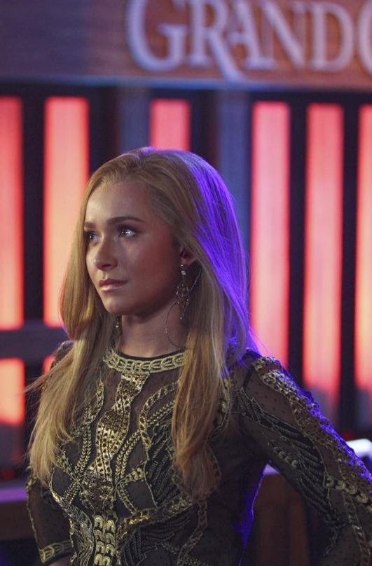 Por esse papel, recebeu duas indicaÃ§Ãµes ao Globo de Ouro (2013 e 2014) na categoria de 