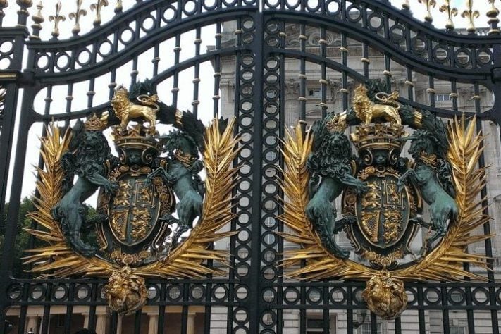 Portão do Palácio de Buckingham