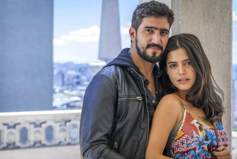Em 2019, ele viveu Jamil na novela “Órfãos da Terra”. Um ano antes, havia sido escalado como protagonista em “Deus Salve o Rei”, papel que acabou deixando após divergência criativa com a direção. Romulo Estrela foi o substituto.
