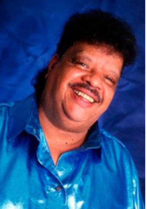 Sobrinho de Tim Maia, Ed Motta herdou o talento e a irreverência do tio — um dos maiores nomes da música brasileira. O DNA musical está presente desde cedo, marcando sua trajetória com personalidade e sofisticação.