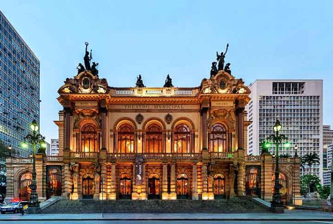 Theatro Municipal de São Paulo: fundado há 114 anos, espaço é marco cultural da cidade