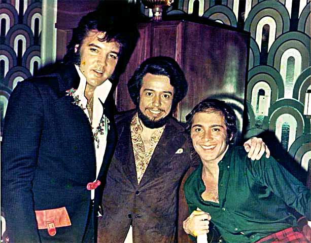 Durante uma temporada de Elvis Presley no Midnight Show, em Nevada, Sergio Mendes teve um encontro com o Ã­cone do rock. 
