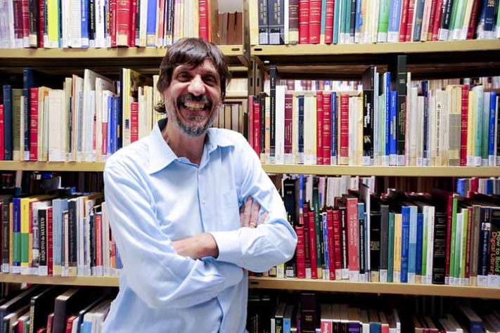 Eduardo Bueno