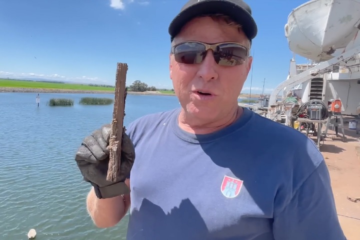 Mesmo com doações obtidas pelo seu canal no YouTube, Willson decidiu colocar o navio à venda. A identidade do comprador nunca foi divulgada.