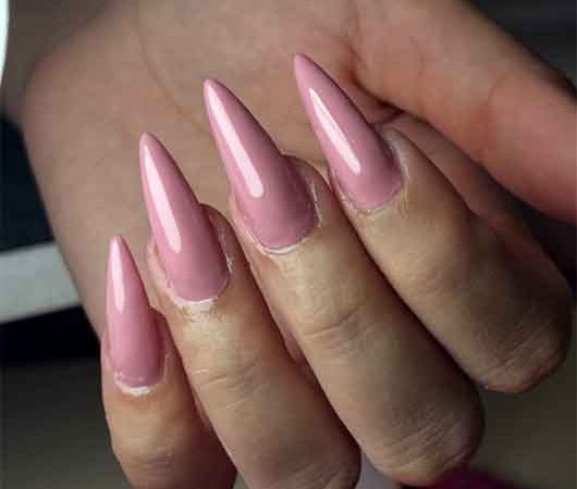 Adeus às unhas de gel? Nova norma europeia restringe produtos de beleza