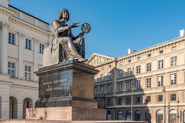 Varsóvia, Nowy Świat - Tesoouros do Palácio Real Polonês no rio Vístula e Varsóvia - Tilman2007 /Wikimédia Commons
