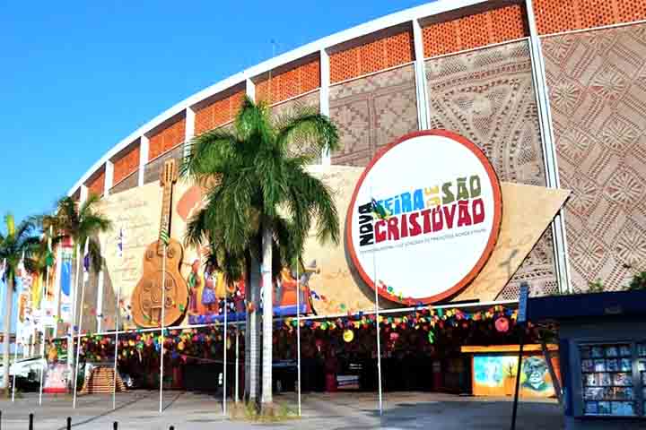 Foi nessa época que ele passou a se chamar oficialmente Centro Municipal Luiz Gonzaga de Tradições Nordestinas. 
