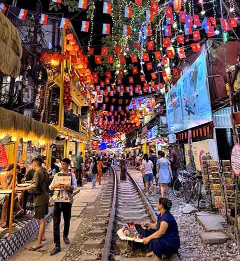 No entanto, a popularidade nas redes sociais e o benefício econômico para o comércio local tornam a medida improvável. 