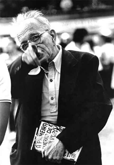 AlÃ©m de dar nome ao centro cultural, Quintal foi homenageado batizando escolas, ruas e bairros, alÃ©m de frequentemente ser tema de ediÃ§Ãµes comemorativas e antologias pÃ³stumas

