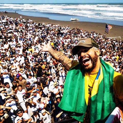 Brazilian Storm - Brasil vira potência no surfe 
