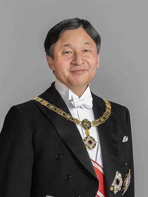 Atualmente, o imperador Naruhito ocupa o 126º posto na linha de sucessão, garantindo a continuidade dessa tradição milenar. 
