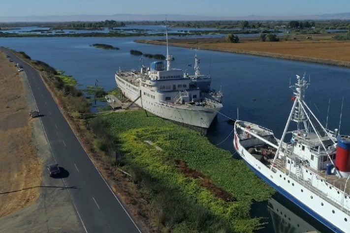 Empresário fica 16 anos tentando restaurar transatlântico e navio afunda - Reprodução