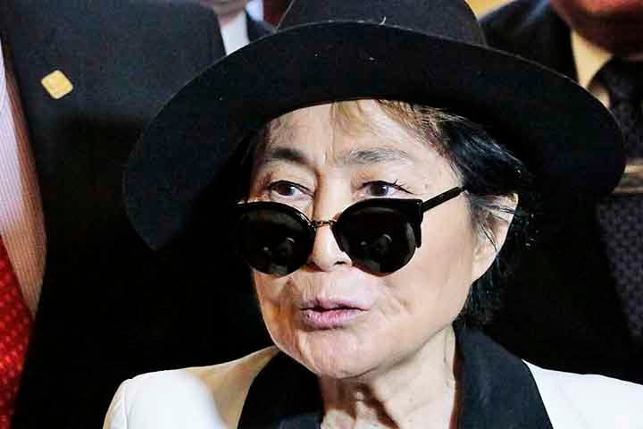 Yoko Ono, artista multimídia, cantora, compositora e ativista pela paz japonesa - BENJAMIN ANAYA /Wikimédia Commons