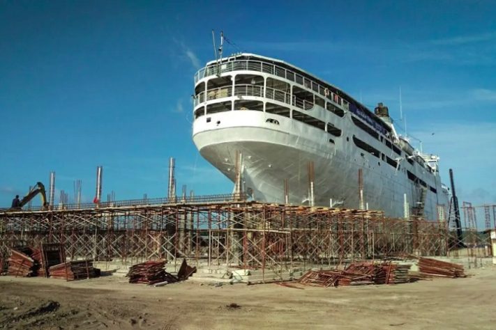 Navio construído na época do Titanic vira hotel de luxo na Indonésia - Divulgação/Doulos Phos The Ship Hotel