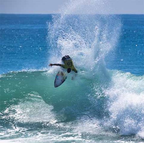 Brazilian Storm - Brasil vira potência no surfe 