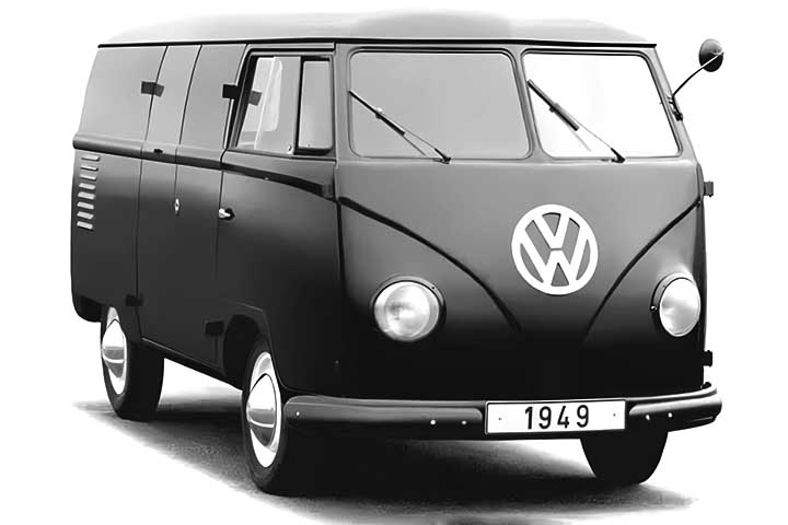 Foi nessa data, em 1957, que a Kombi saiu da linha de montagem da fábrica da empresa alemã em São Bernardo do Campo, no ABC Paulista, inaugurando a nacionalização da marca no país.
