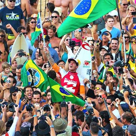 Brazilian Storm - Brasil vira potência no surfe 